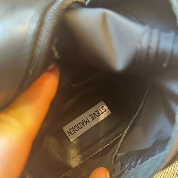 Brand New Leather Steve Madden Boots W11 (fits like W10) - Picture 4 of 5